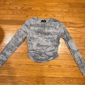 Gray Long Sleeve Sheer Graphic Top Size S